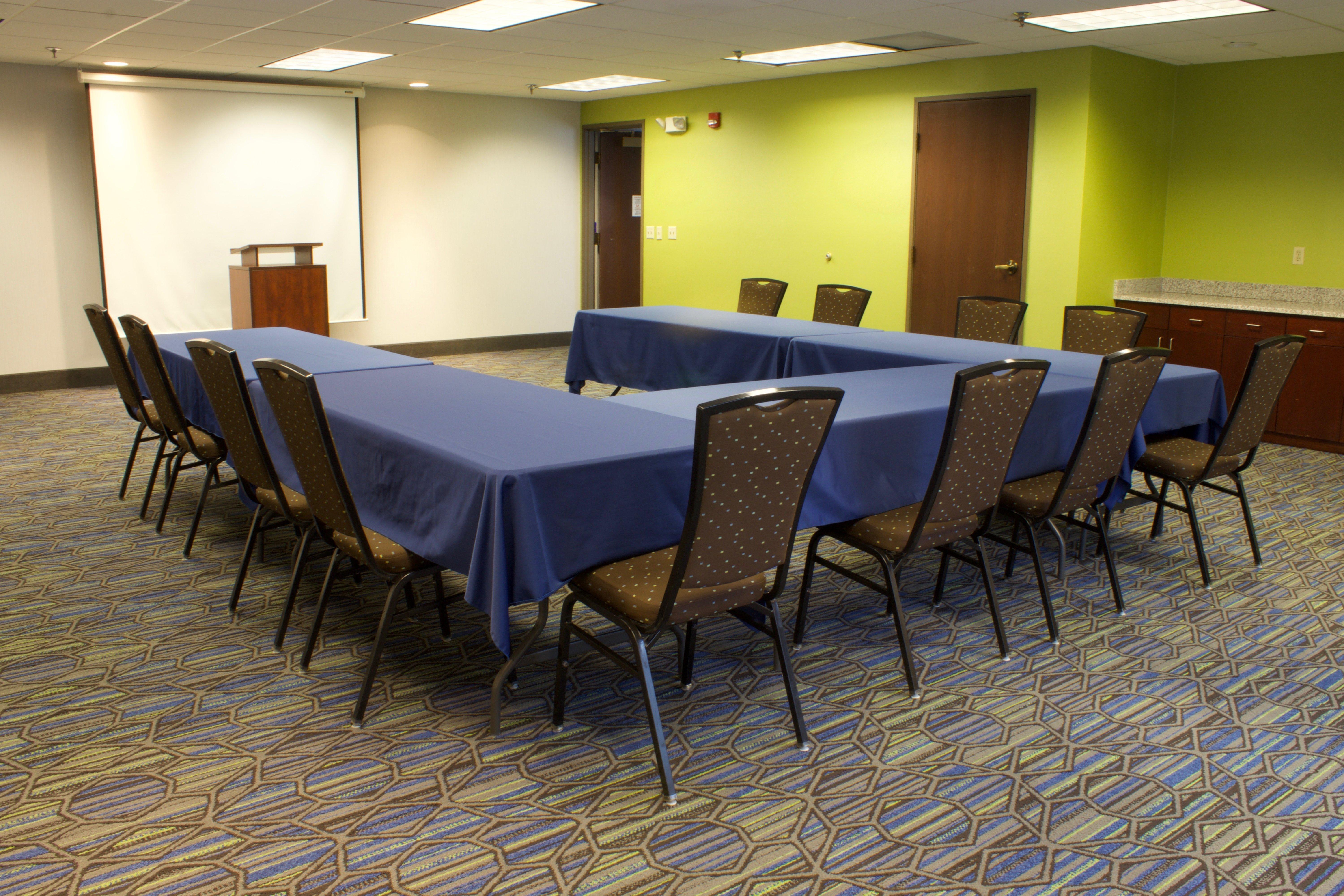 Holiday Inn Express Hotel & Suites-St. Paul By Ihg Vadnais Heights Exterior foto