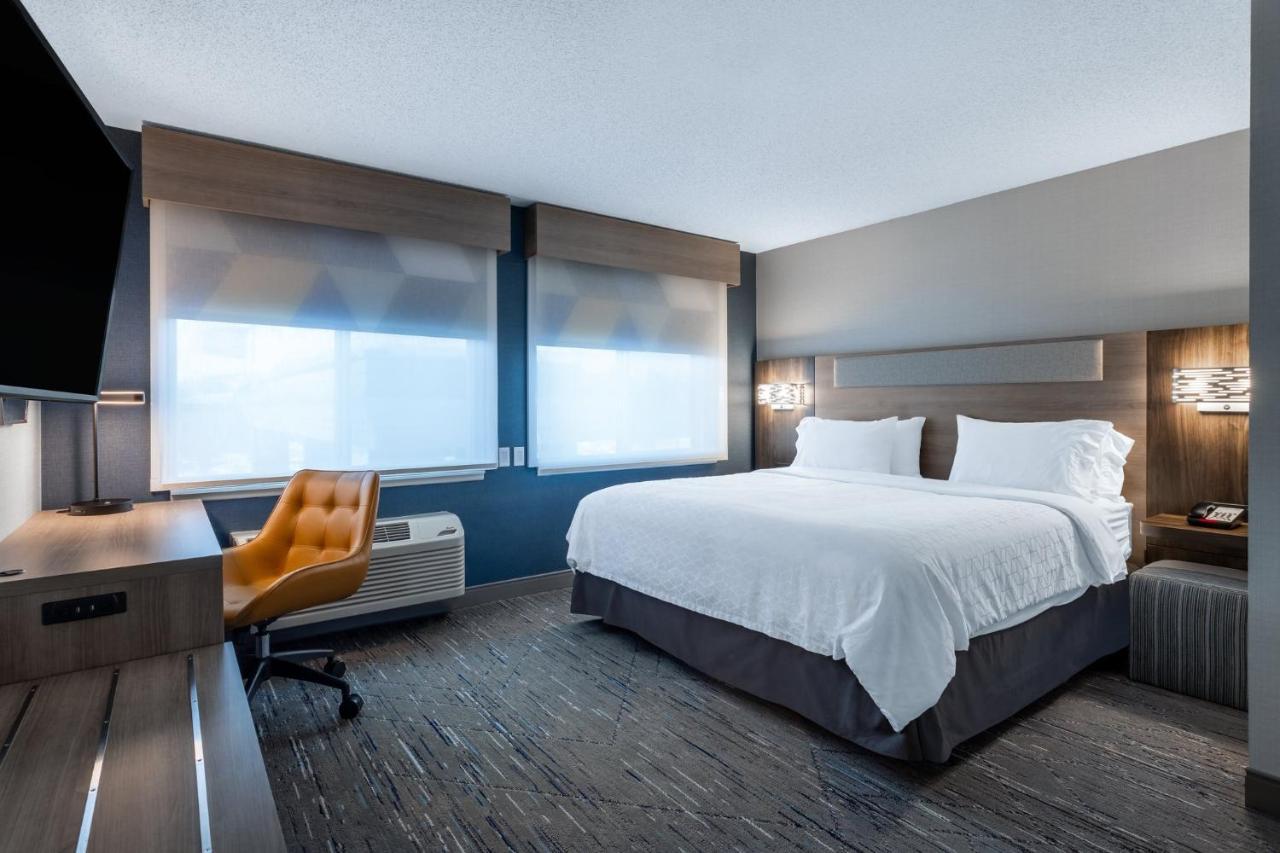 Holiday Inn Express Hotel & Suites-St. Paul By Ihg Vadnais Heights Exterior foto