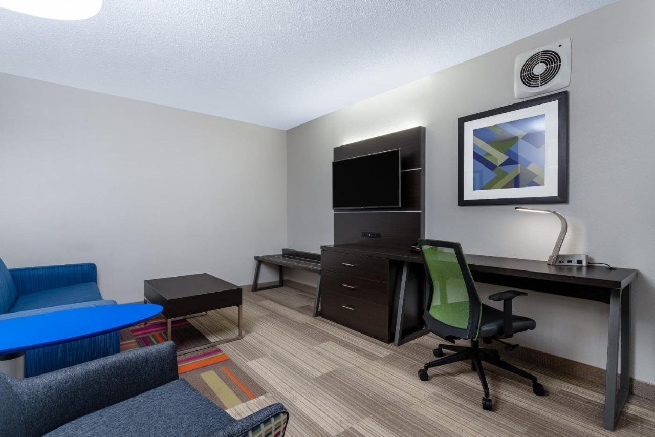 Holiday Inn Express Hotel & Suites-St. Paul By Ihg Vadnais Heights Exterior foto