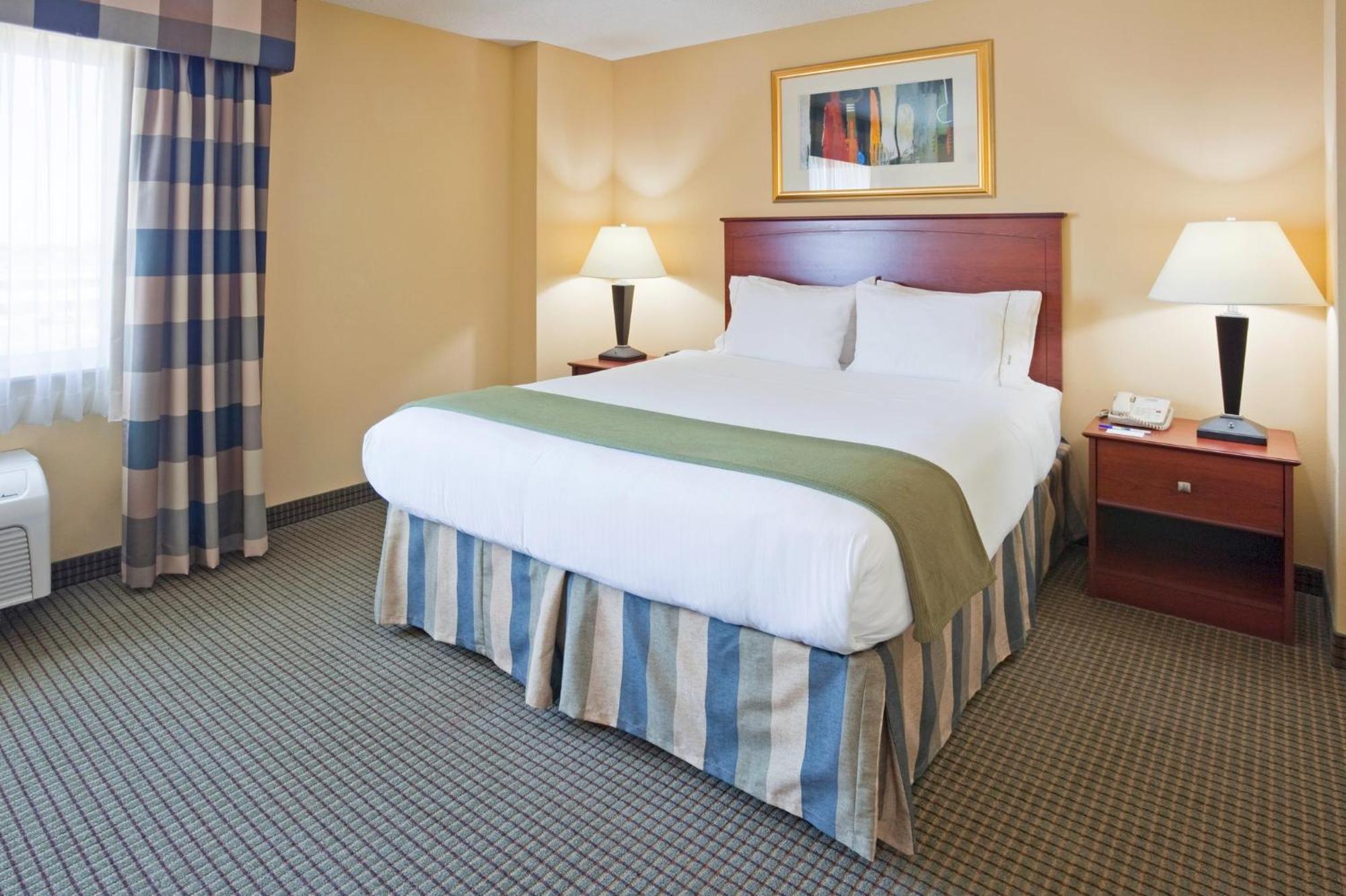 Holiday Inn Express Hotel & Suites-St. Paul By Ihg Vadnais Heights Exterior foto